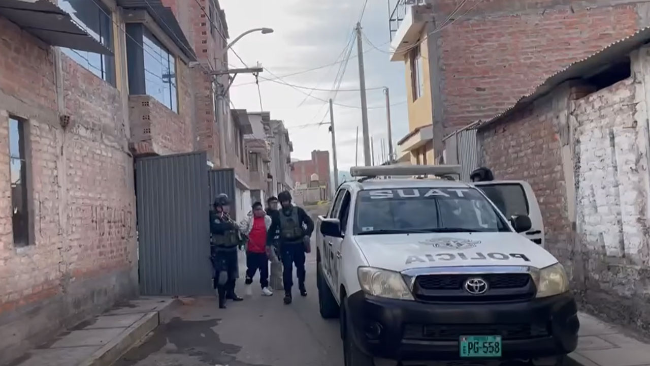 Caen presuntos extorsionadores en Socabaya