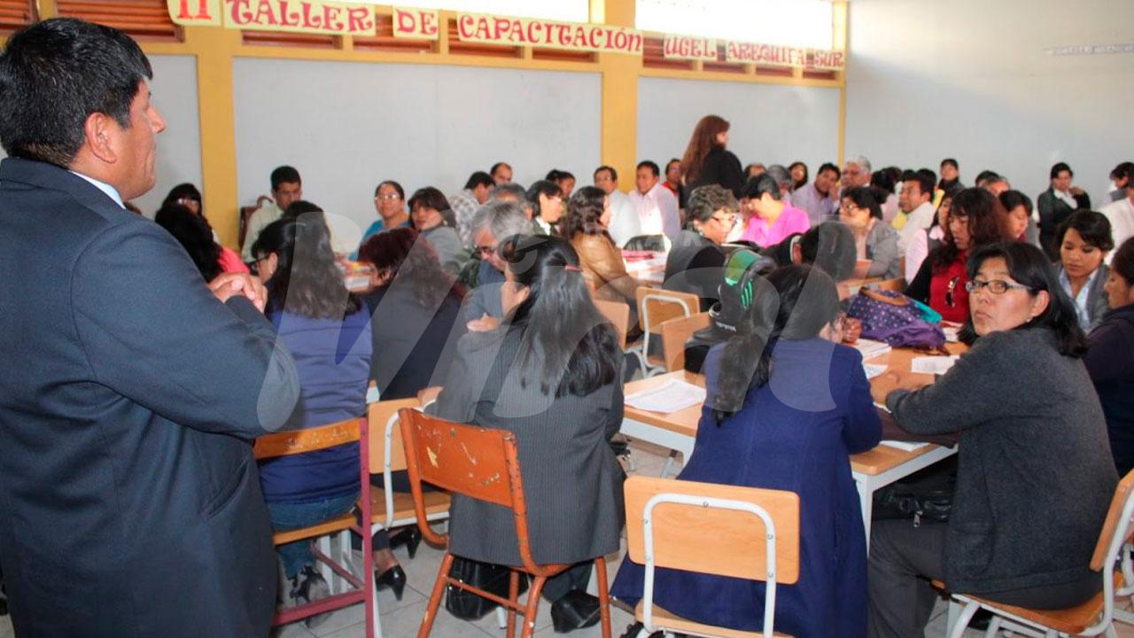 Minedu tiene 20 leyes sin reglamentar que afecta al magisterio jubilado y cesante