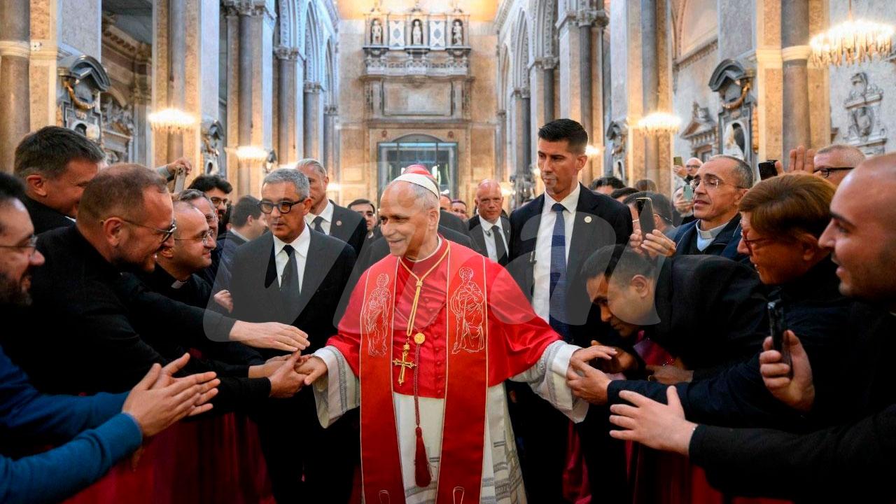 Un papa para el mundo entero