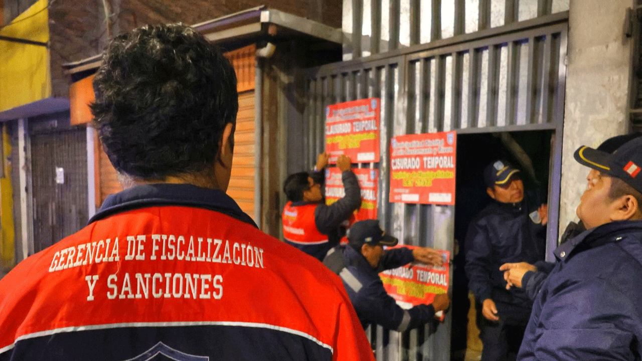 Clausuran seis bares clandestinos reincidentes en José Luis Bustamante y Rivero